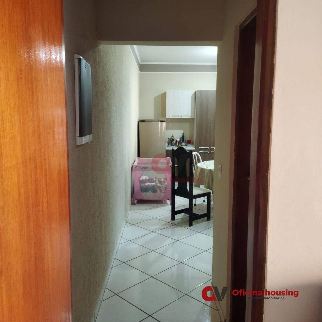 Sobrado à venda com 2 quartos, 170m² - Foto 3