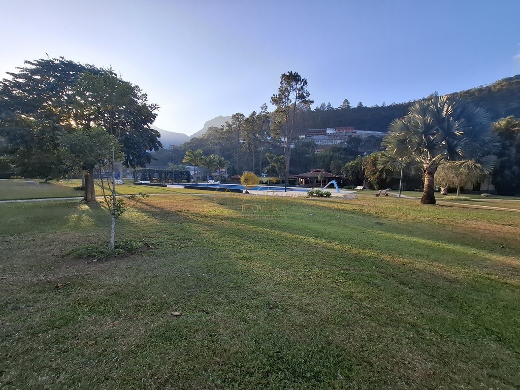Apartamento à venda com 2 quartos, 40m² - Foto 21