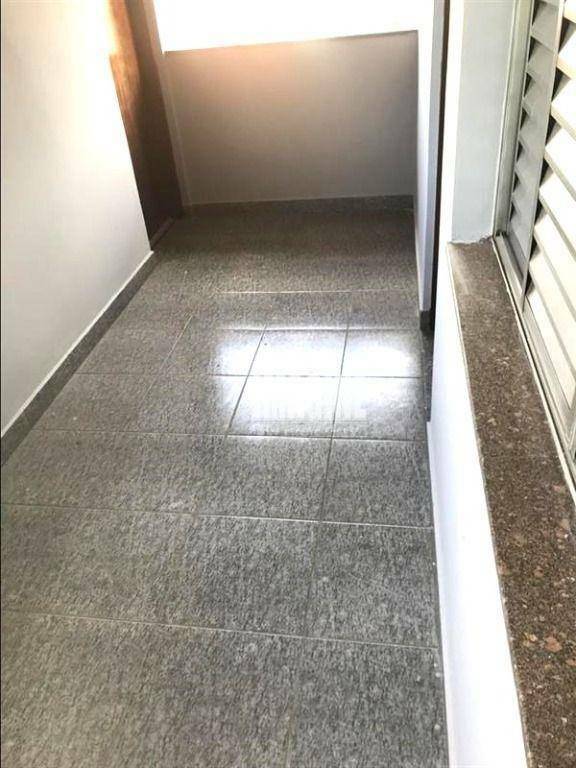 Sobrado à venda com 5 quartos, 340m² - Foto 14