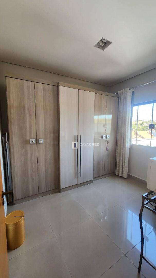 Casa à venda com 3 quartos, 175m² - Foto 9