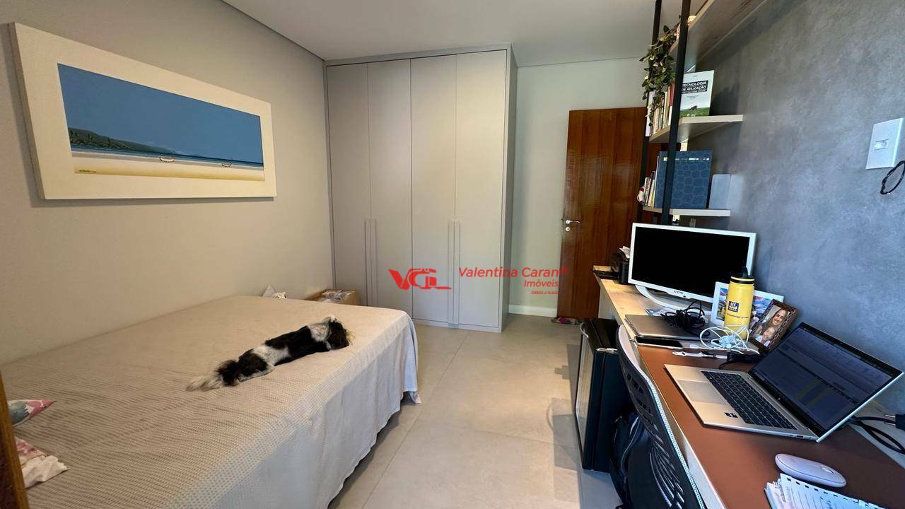 Sobrado à venda com 4 quartos, 337m² - Foto 11