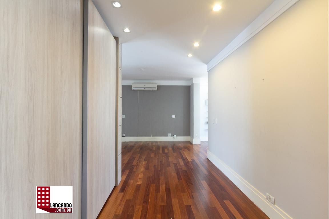 Apartamento à venda com 3 quartos, 272m² - Foto 13