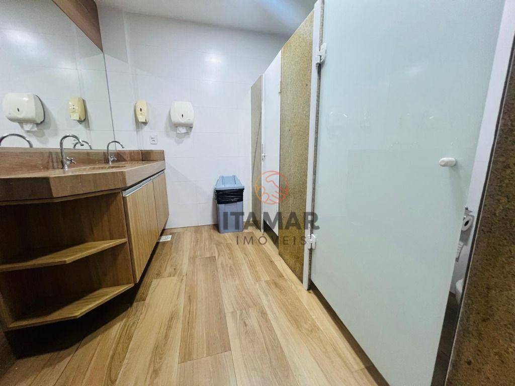 Apartamento para alugar com 3 quartos, 95m² - Foto 31
