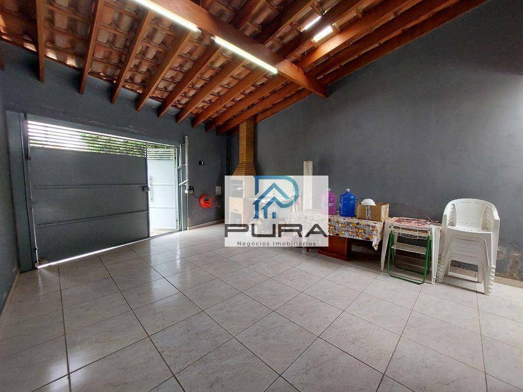 Casa à venda com 2 quartos, 90m² - Foto 3