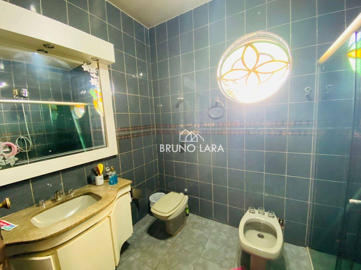 Casa para alugar com 3 quartos, 250m² - Foto 9