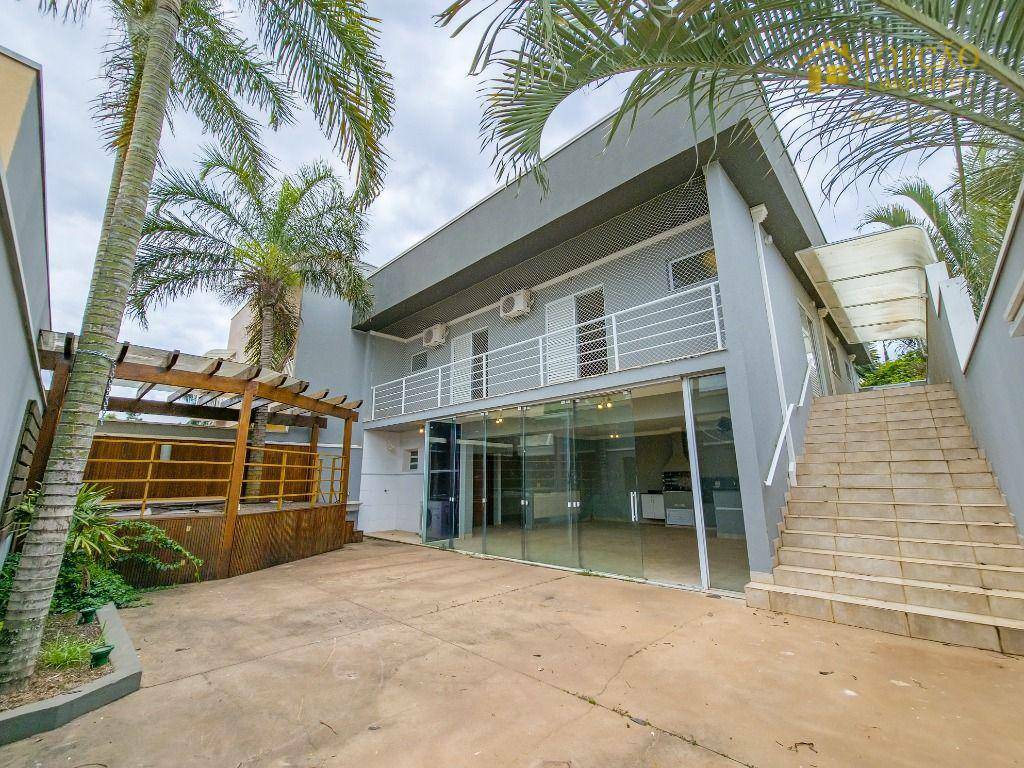 Casa de Condomínio à venda com 3 quartos, 243m² - Foto 1