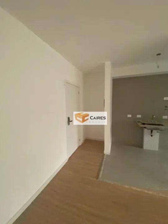 Apartamento à venda com 2 quartos, 66m² - Foto 11