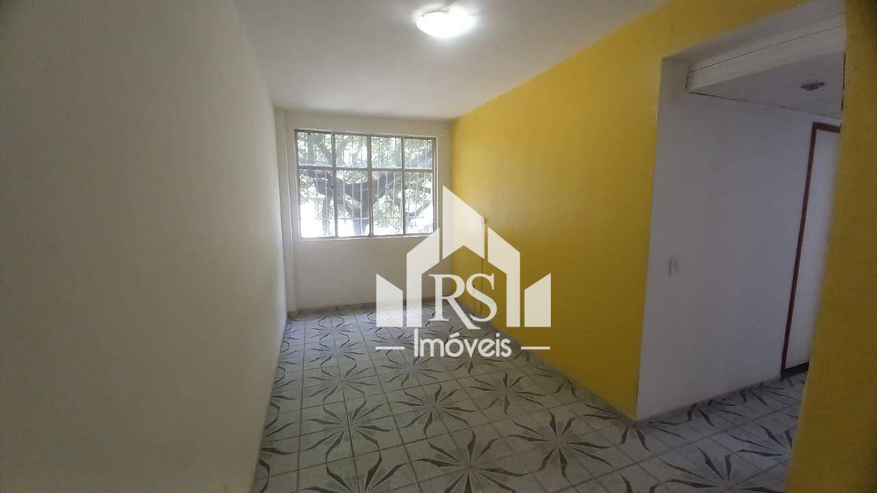 Apartamento à venda com 2 quartos, 45m² - Foto 4