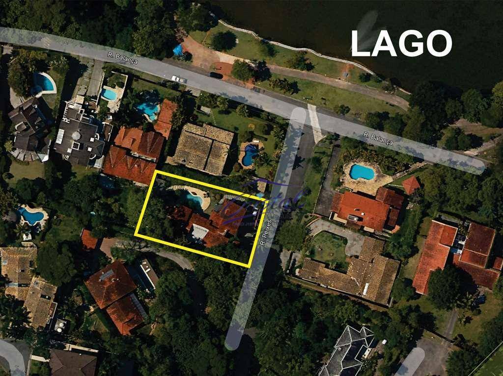 Casa de Condomínio à venda com 4 quartos, 256m² - Foto 56