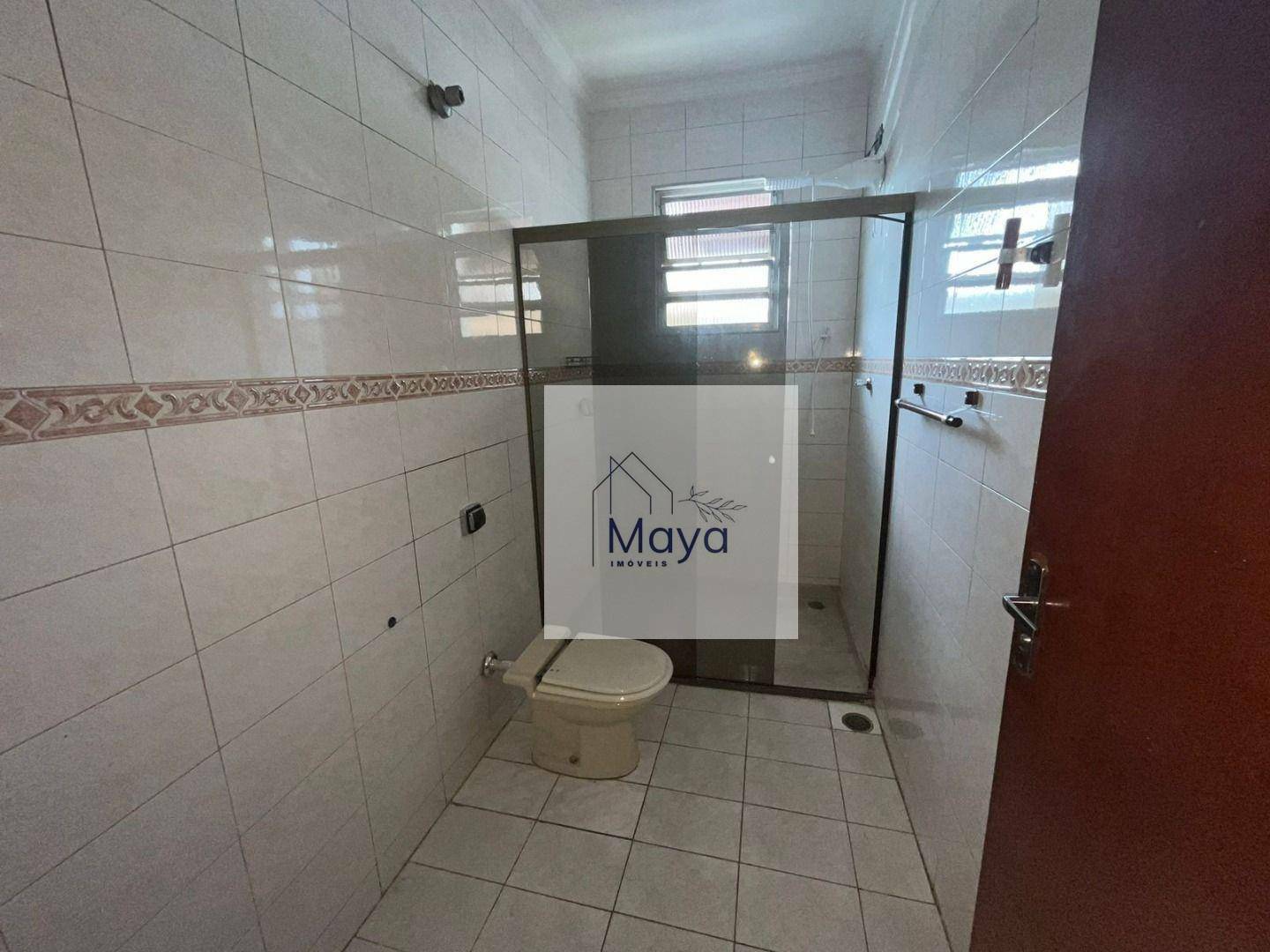 Casa à venda com 5 quartos, 220m² - Foto 48
