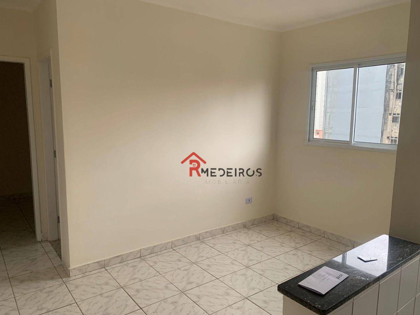 Apartamento à venda com 1 quarto, 45m² - Foto 4