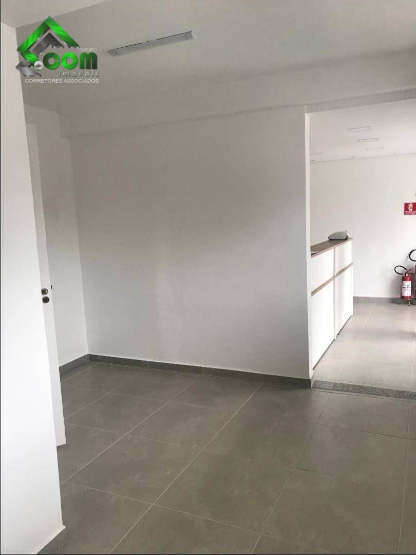 Sobrado à venda com 8 quartos, 335m² - Foto 13