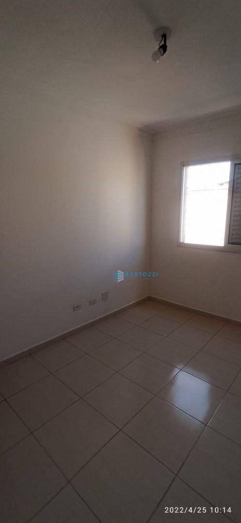 Apartamento à venda com 3 quartos, 85m² - Foto 13