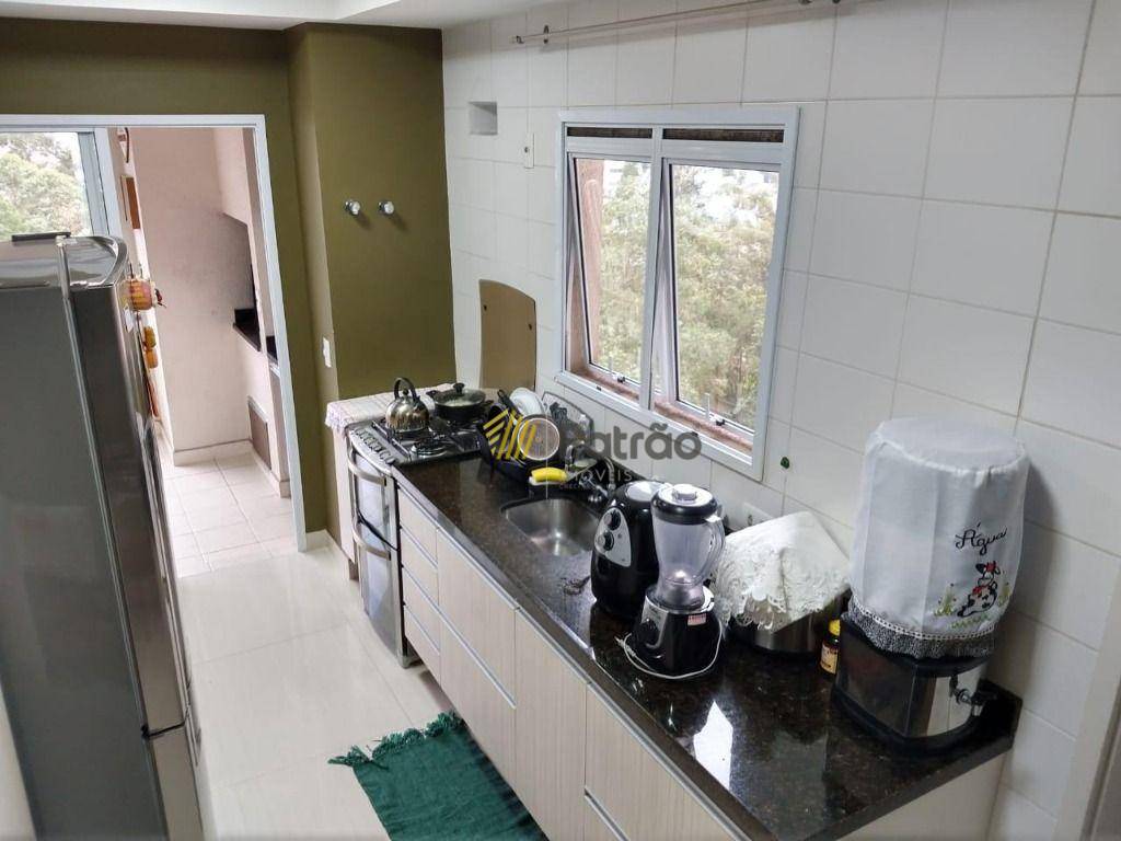 Apartamento à venda com 4 quartos, 147m² - Foto 4