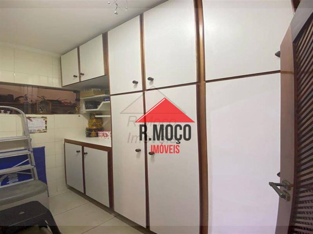 Sobrado à venda com 3 quartos, 348m² - Foto 49