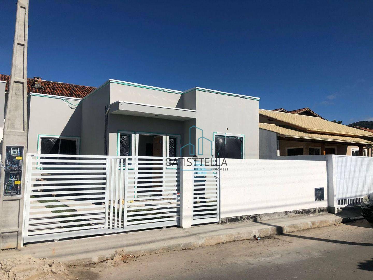 Casa à venda com 2 quartos, 60m² - Foto 5