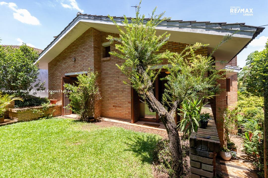 Casa à venda com 4 quartos, 530m² - Foto 33