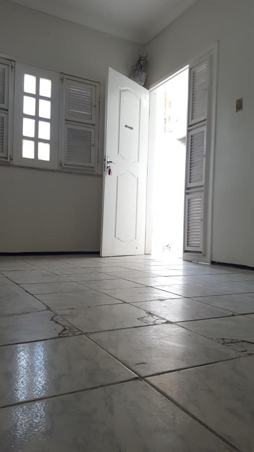 Casa para alugar com 3 quartos, 130m² - Foto 10