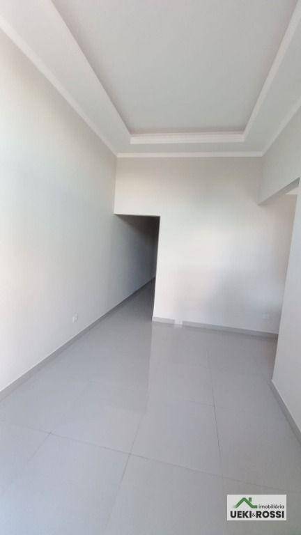 Casa à venda com 3 quartos, 83m² - Foto 4