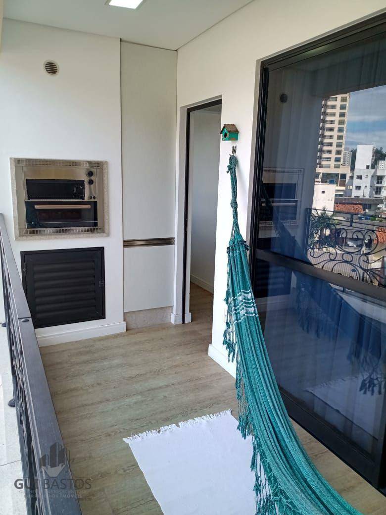 Apartamento à venda com 2 quartos, 80m² - Foto 16