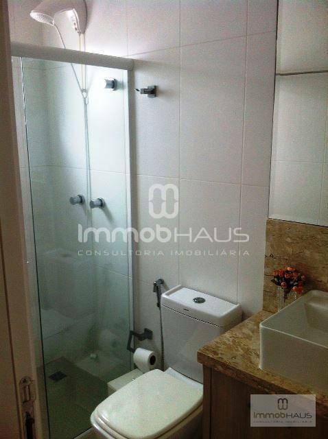 Apartamento à venda com 3 quartos, 118m² - Foto 21