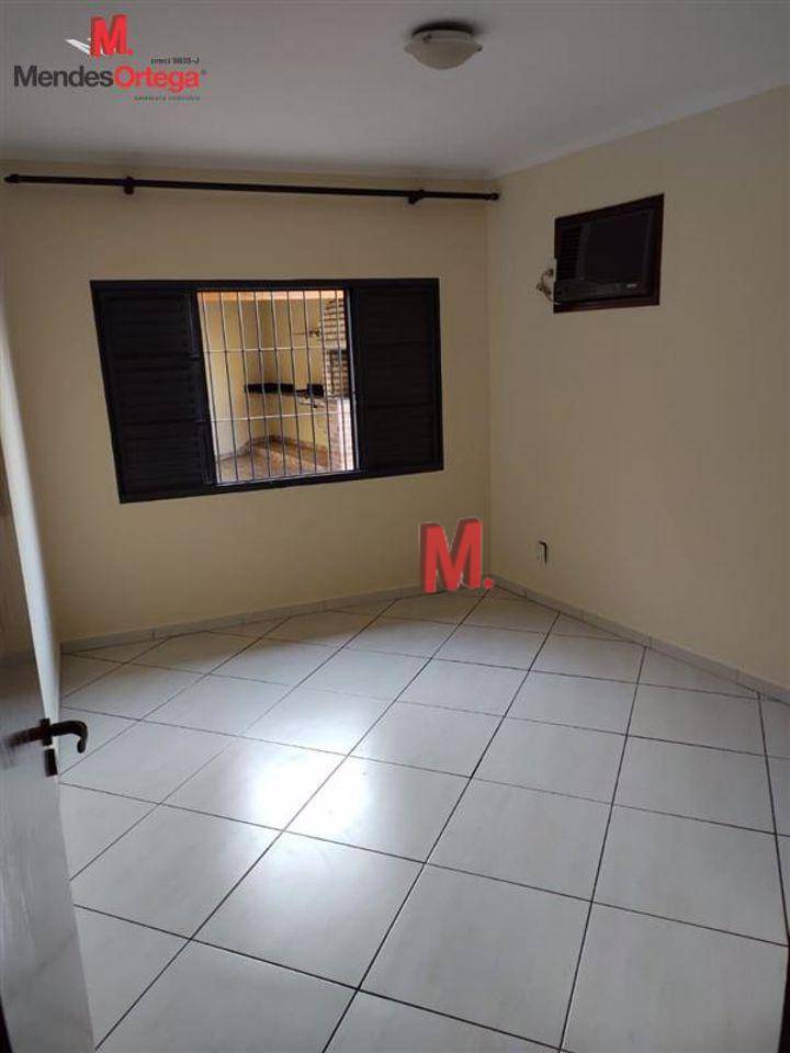 Casa à venda com 5 quartos, 256m² - Foto 14