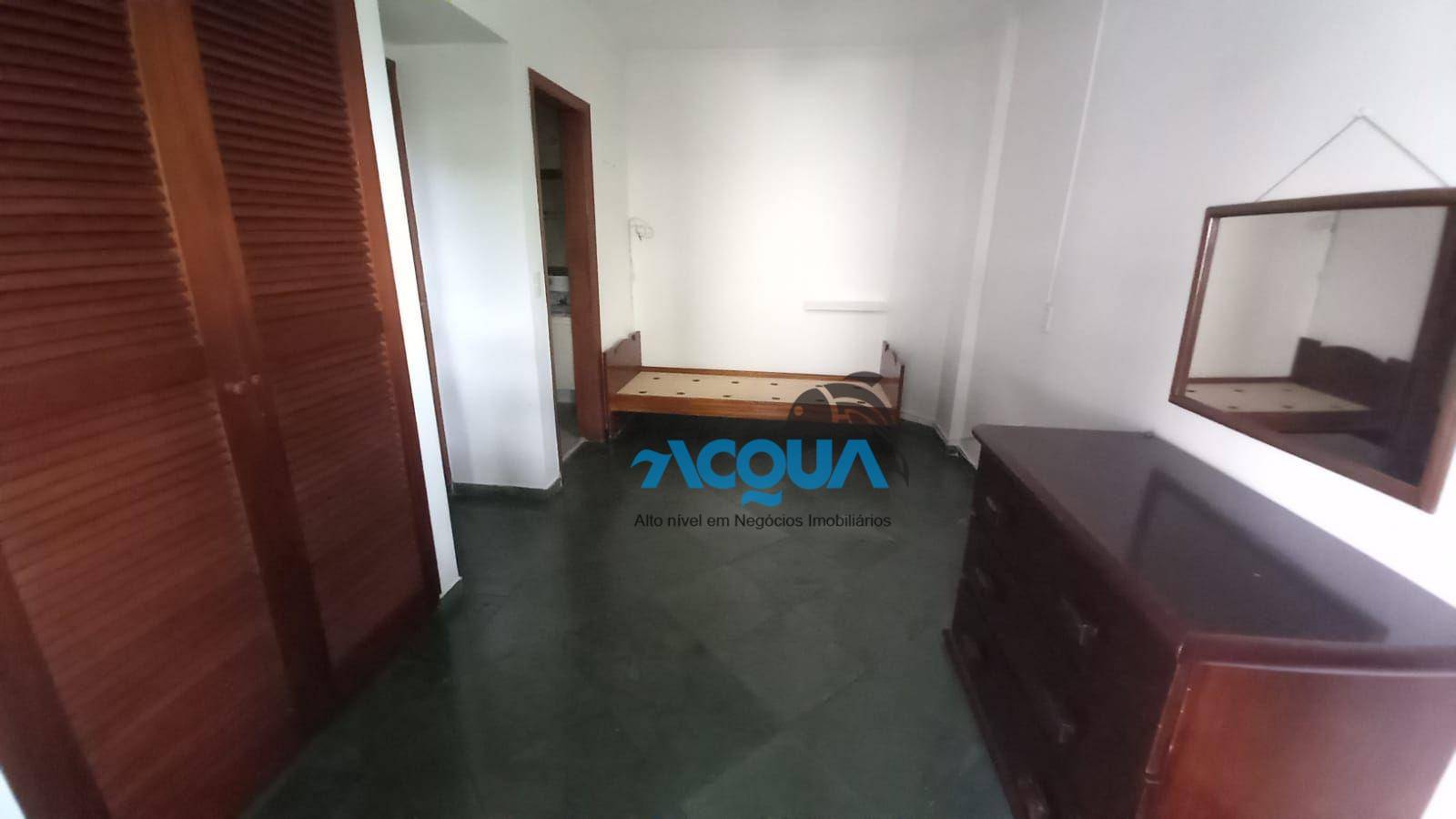 Apartamento à venda com 2 quartos, 75m² - Foto 2