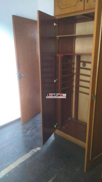 Apartamento à venda com 2 quartos, 85m² - Foto 17