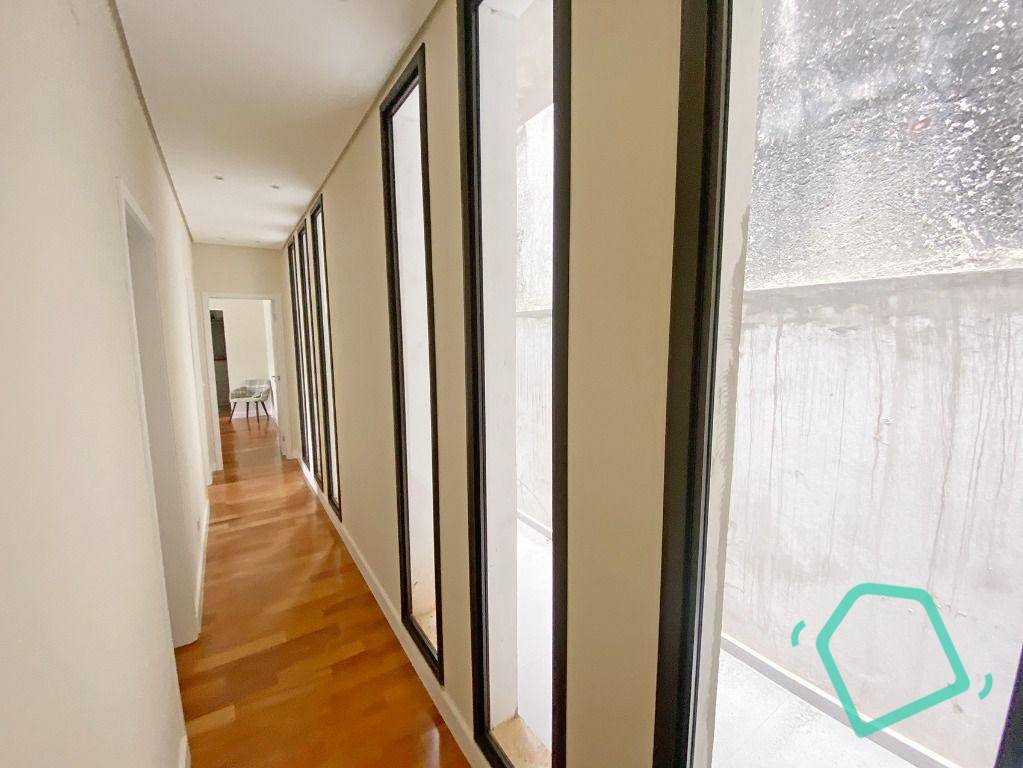 Casa de Condomínio à venda com 3 quartos, 240m² - Foto 18