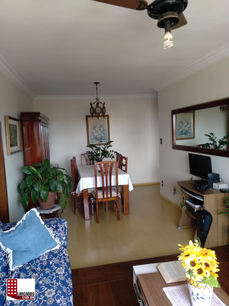 Apartamento à venda com 3 quartos, 95m² - Foto 2