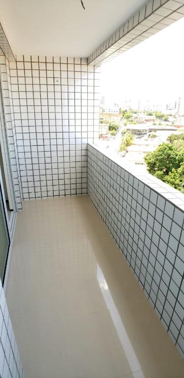 Apartamento à venda com 3 quartos, 114m² - Foto 9