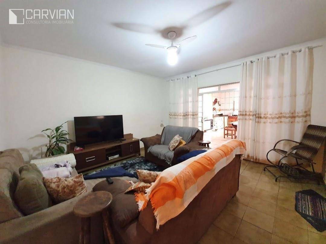 Casa à venda com 4 quartos, 290m² - Foto 24