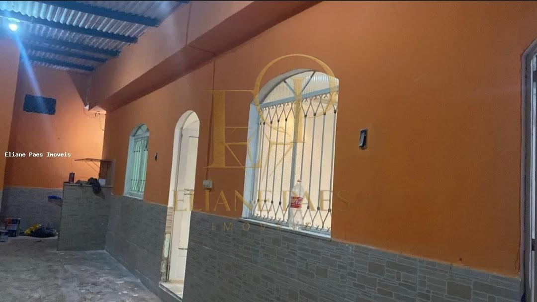Casa à venda com 3 quartos, 200m² - Foto 10