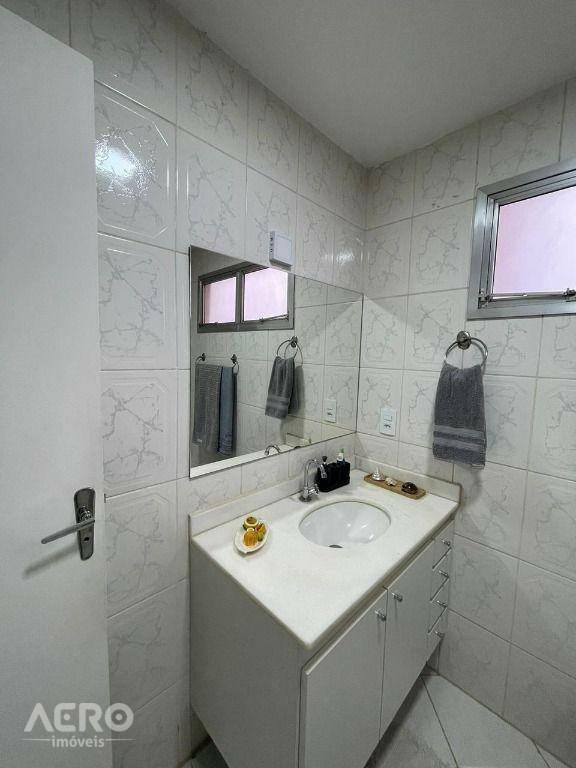 Apartamento à venda com 3 quartos, 100m² - Foto 18