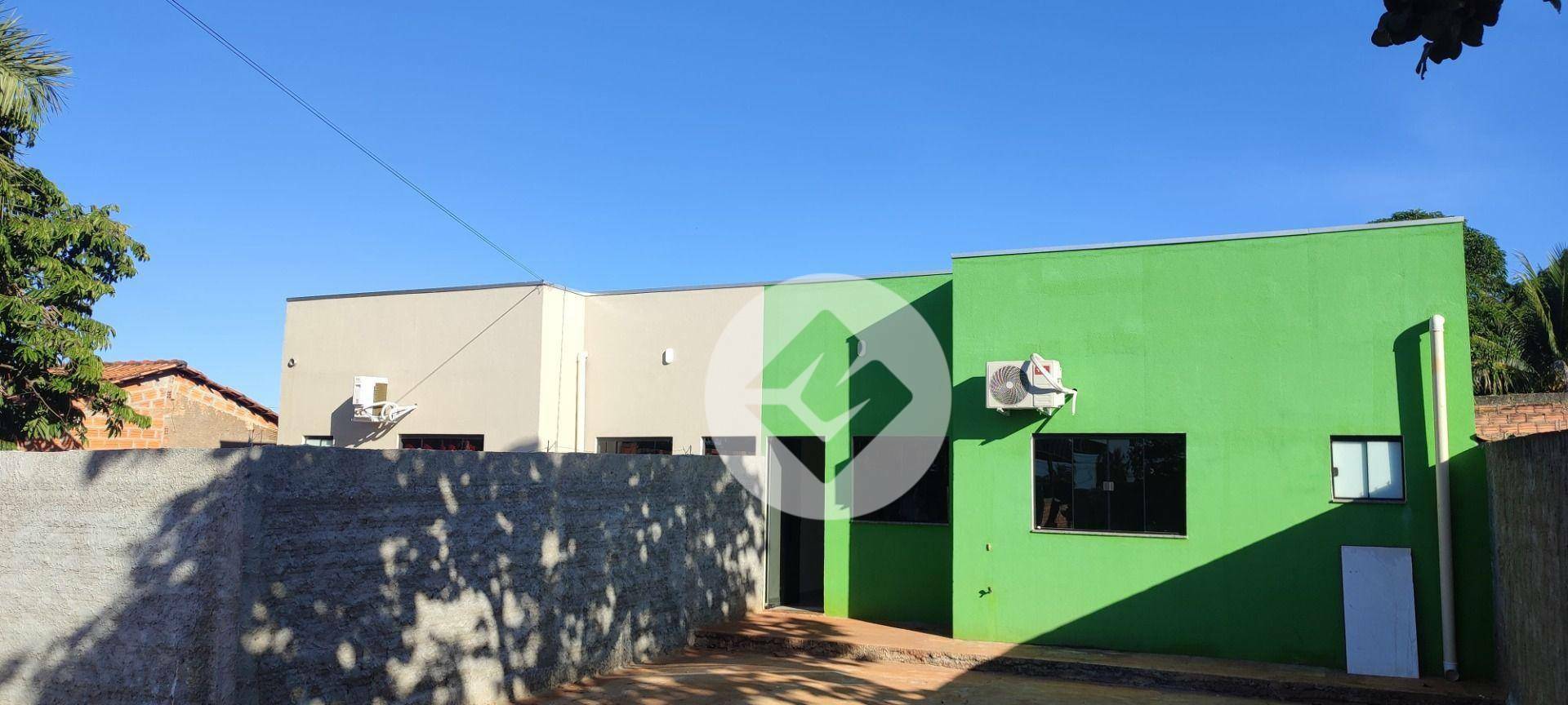 Kitnet e Studio à venda com 4 quartos, 120m² - Foto 15