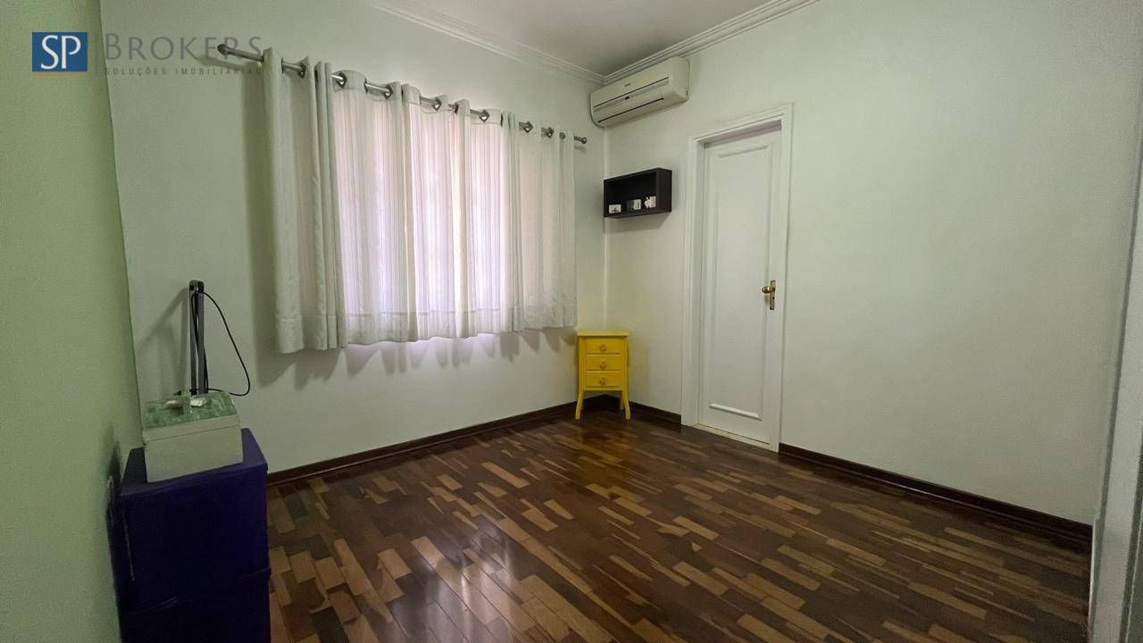 Casa à venda com 6 quartos, 153m² - Foto 18