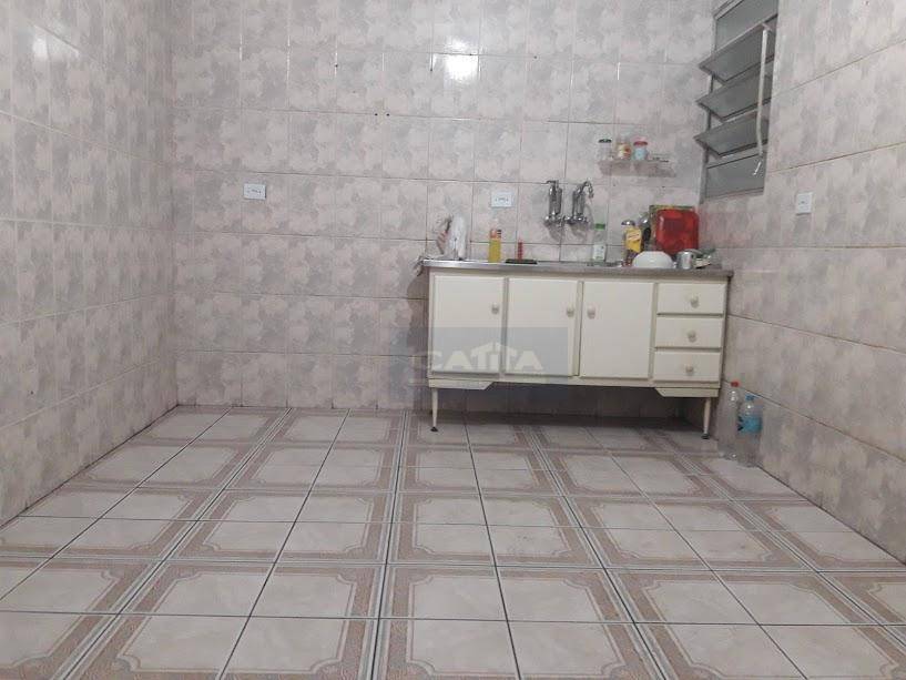 Sobrado à venda com 5 quartos, 200m² - Foto 9