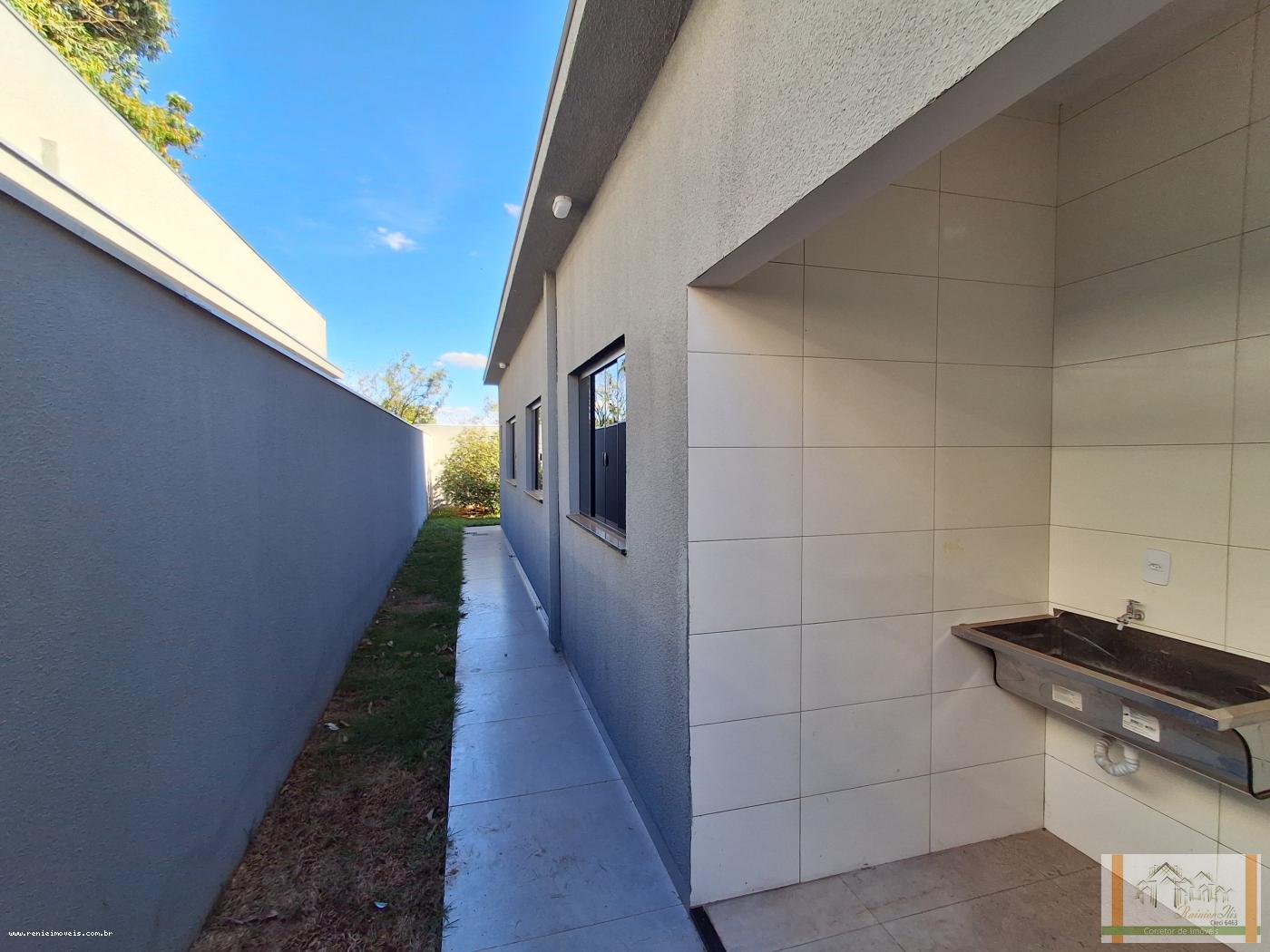 Casa à venda com 3 quartos, 180m² - Foto 17