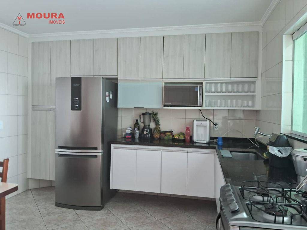 Sobrado à venda com 2 quartos, 148m² - Foto 5