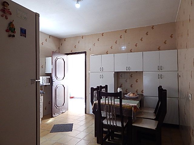 Casa à venda com 2 quartos, 150m² - Foto 15