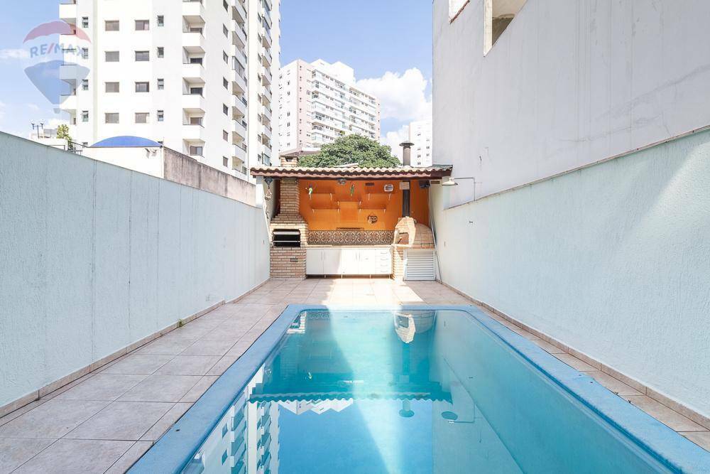 Sobrado à venda com 3 quartos, 266m² - Foto 2