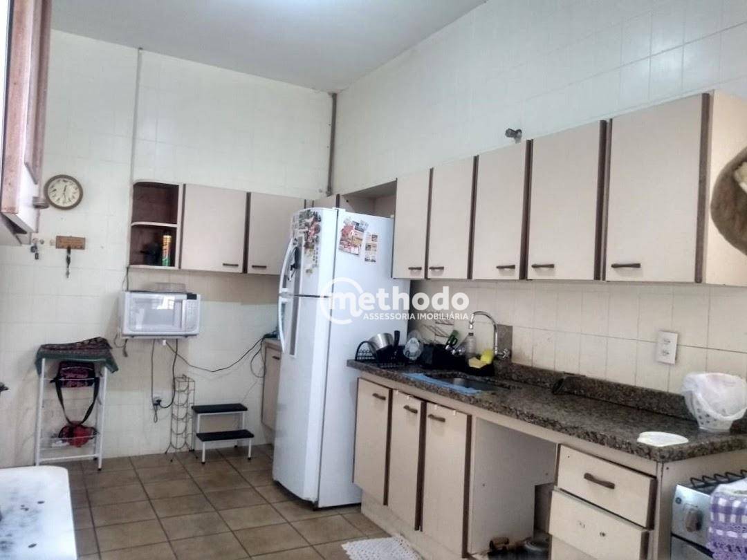 Casa à venda e aluguel com 4 quartos, 400m² - Foto 9