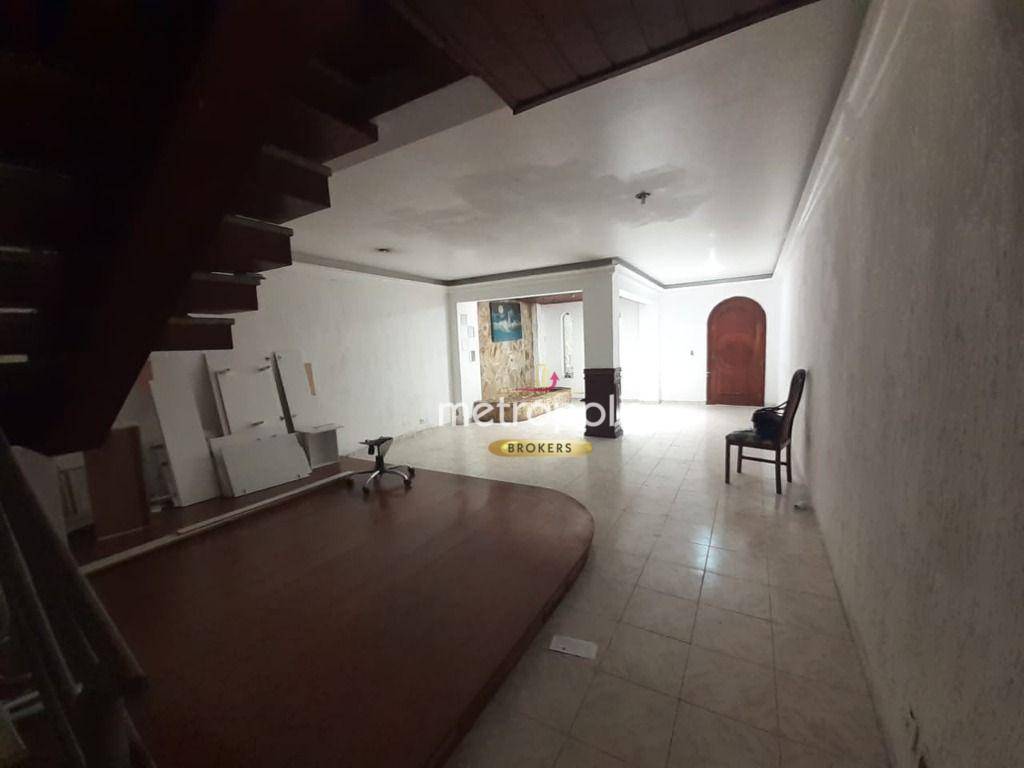 Sobrado à venda com 7 quartos, 390m² - Foto 2