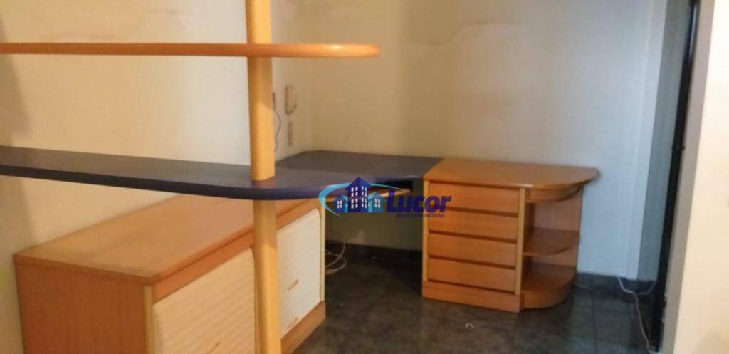 Apartamento à venda com 4 quartos, 134m² - Foto 10