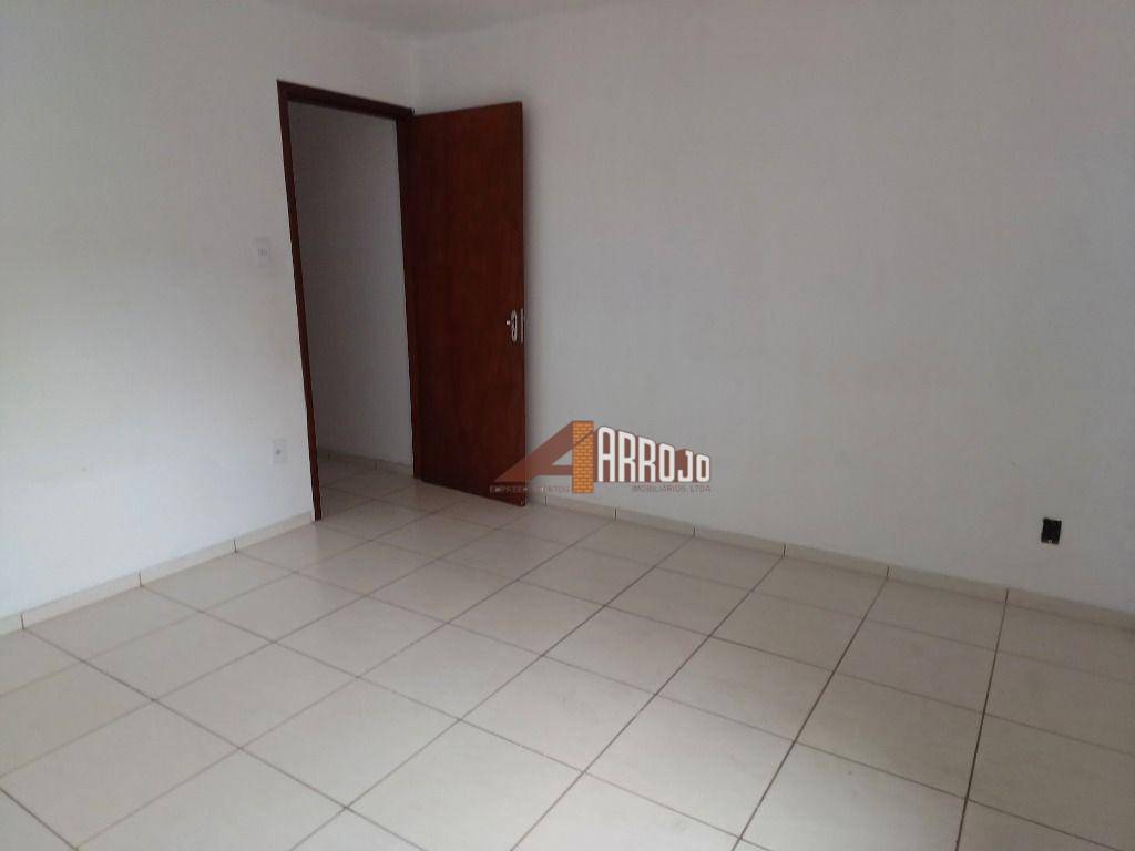 Sobrado à venda com 2 quartos, 88m² - Foto 4