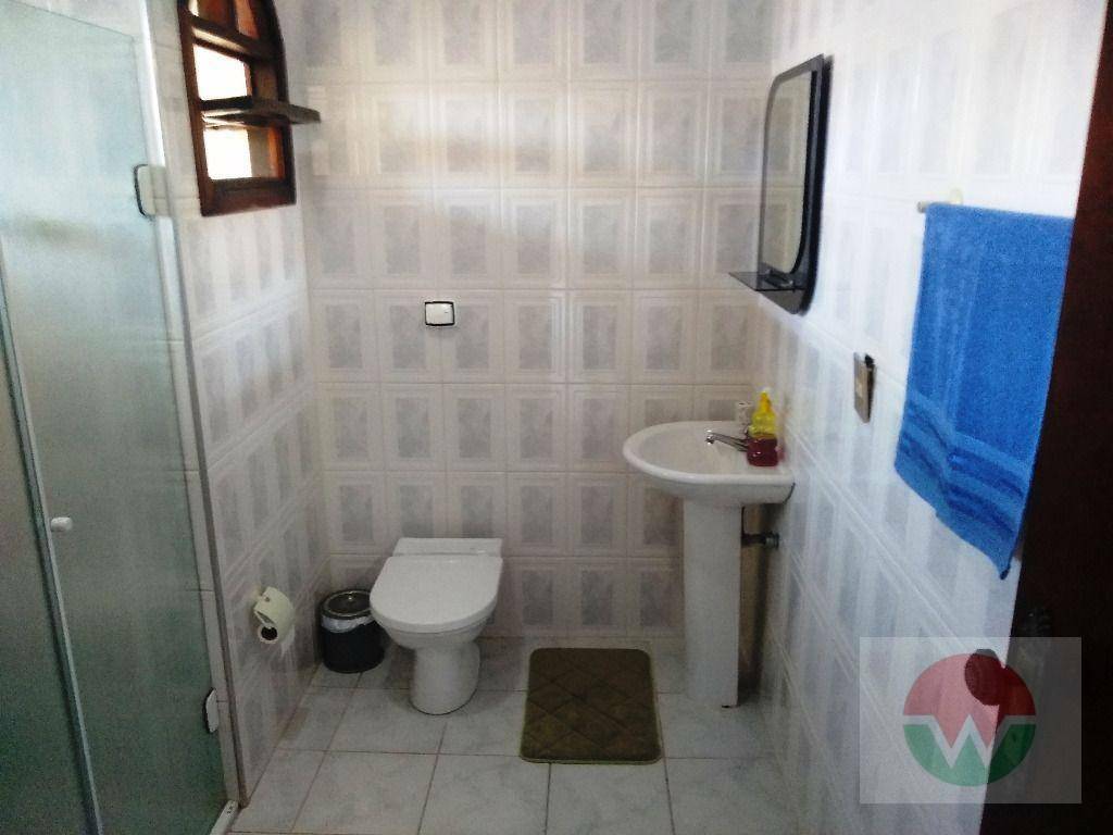 Casa de Condomínio à venda e aluguel com 4 quartos, 320m² - Foto 17