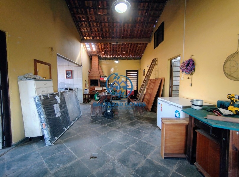 Chácara à venda com 3 quartos, 4200m² - Foto 11