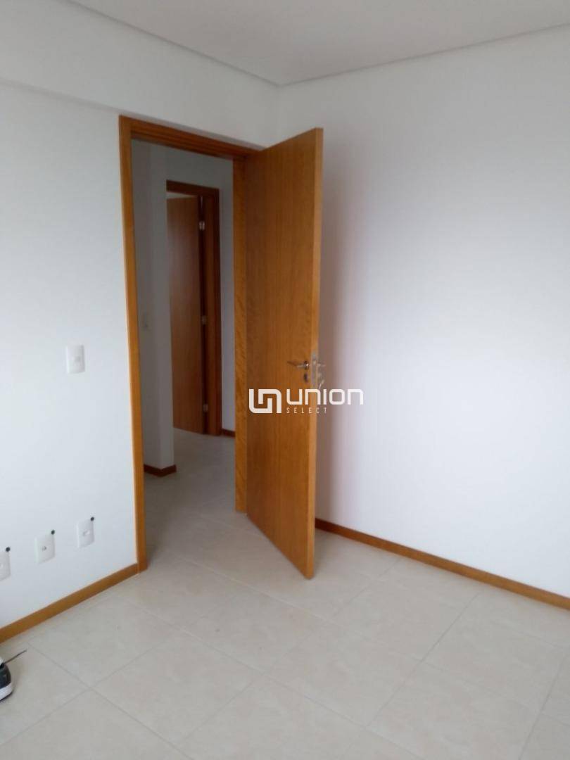 Apartamento à venda com 2 quartos, 96m² - Foto 7