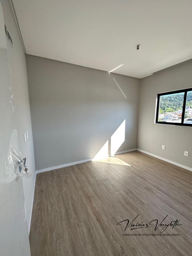 Apartamento à venda com 2 quartos, 65m² - Foto 18