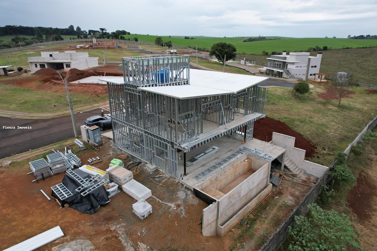 Casa à venda com 3 quartos, 316m² - Foto 22